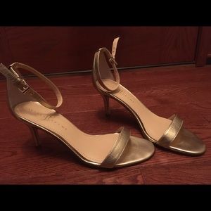 Ivanka Trump Gold Heels Size 9